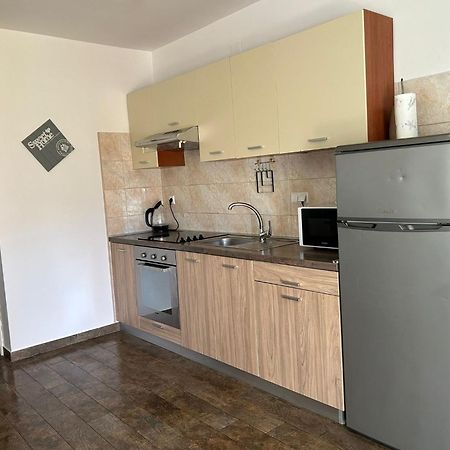 Apartman Toni Novalja Eksteriør bilde