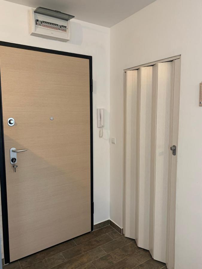 Apartman Toni Novalja Eksteriør bilde
